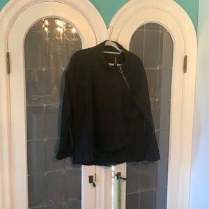 Athleta black cozy karma sweatshirt